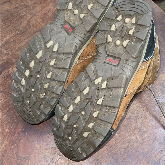 Red Wing 6692 Men’s Brown Leather Work Boots 10 W Composite Toe EH Slip Resist - Picture 10 of 10